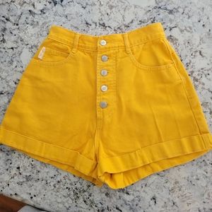 Bongo size small shorts